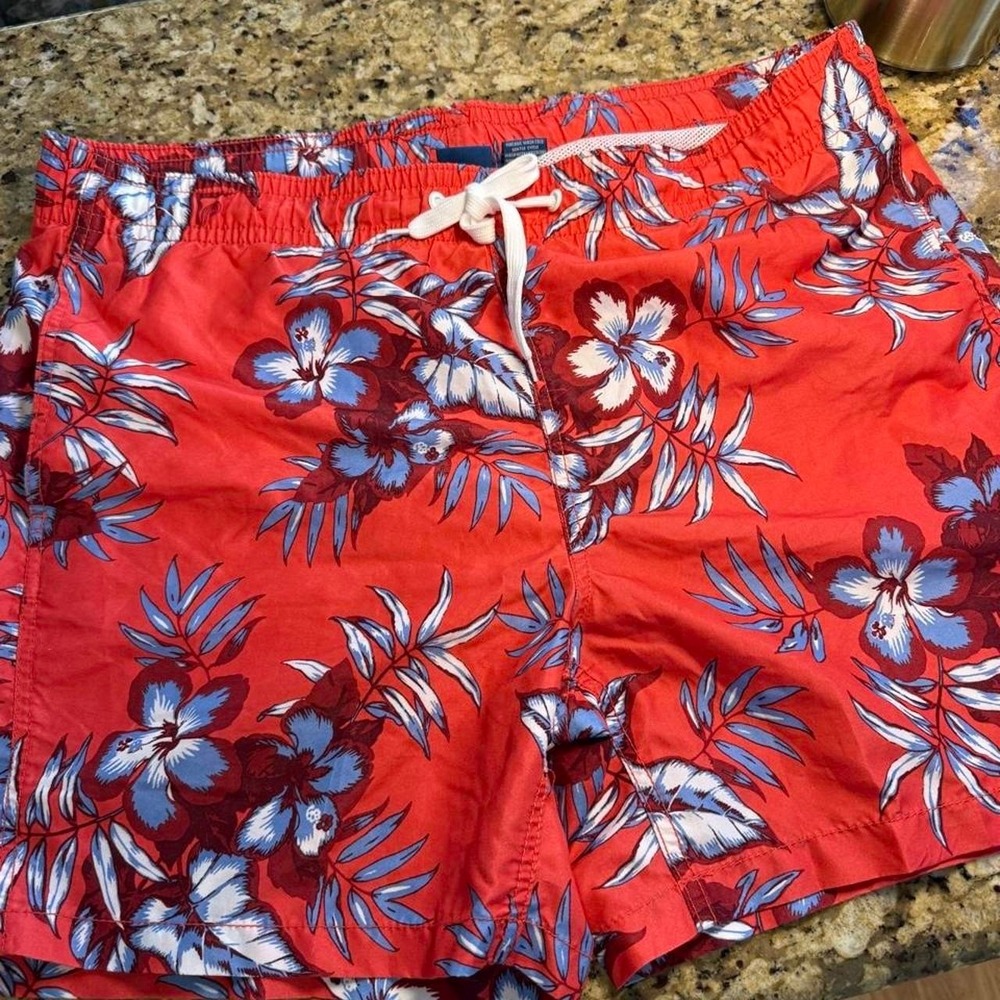 Kanu Surf red tropical swim trunks . Mens Large